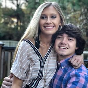 Meet your Posher, Avery